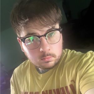 Meet your Posher, Kai